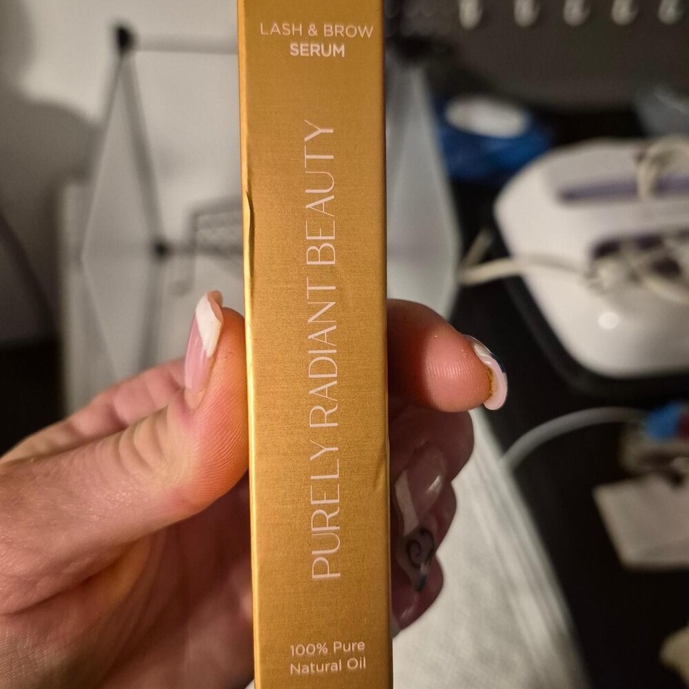 Purely Radiant Beauty Lash & Brow Serum